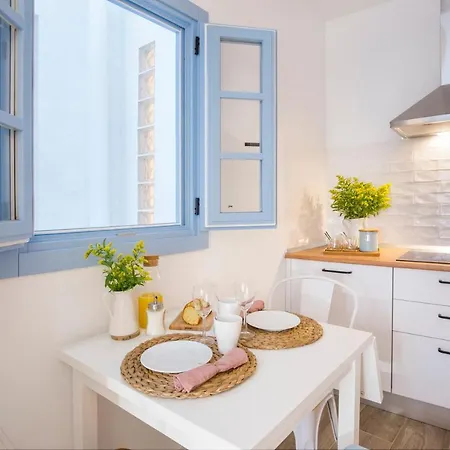 Apartman Centro Blue Window