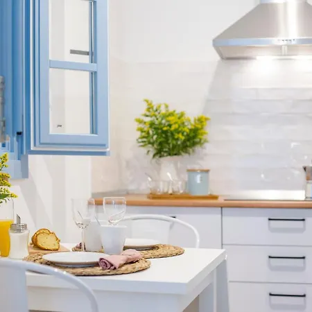 Centro Blue Window *